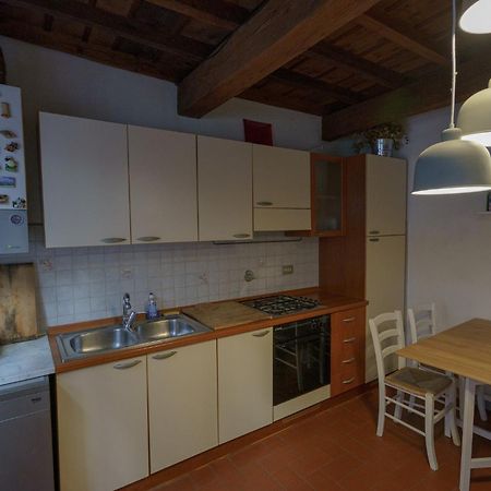 Traditional Florentine 1Br Apartment Close To Piazza Santa Croce Florenz Exterior foto