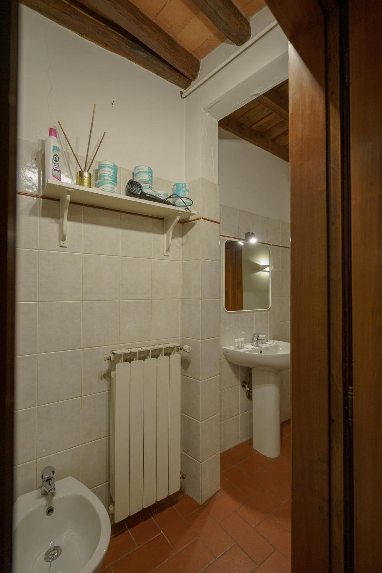 Traditional Florentine 1Br Apartment Close To Piazza Santa Croce Florenz Exterior foto